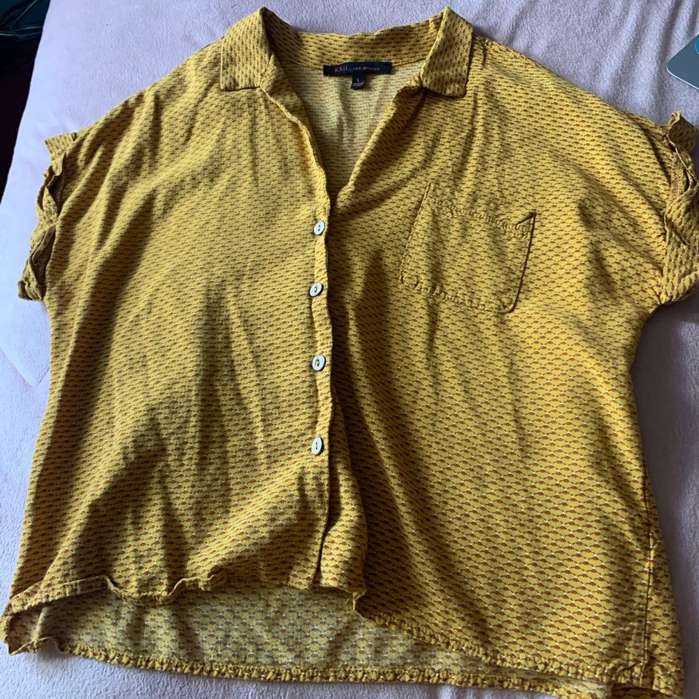 KAii Los Angeles Cropped Button-Down Shirt